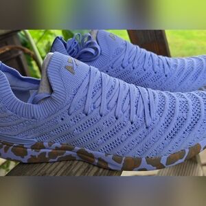 APL Women's Techloom Wave Sneakers